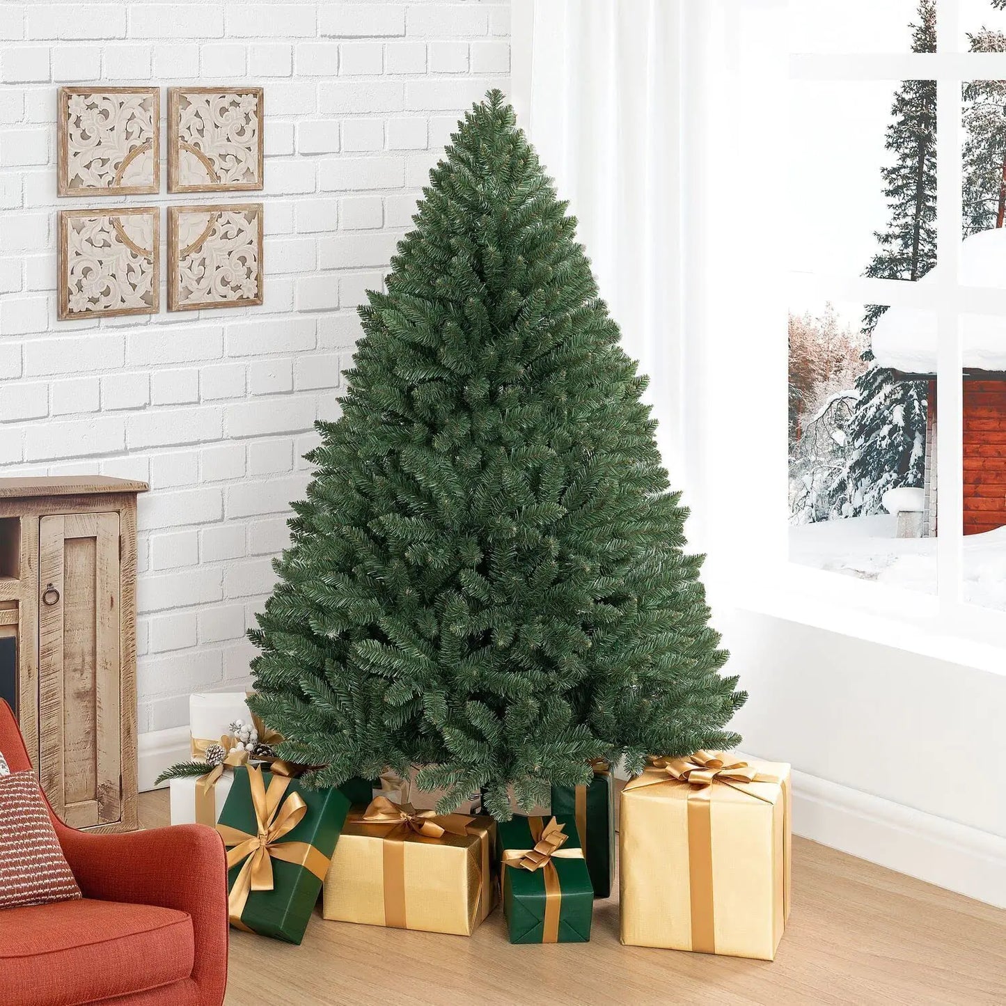 Naomi Home 4.5ft Prelit Christmas Tree - 250 Warm Lights, Realistic Spruce